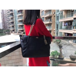 coach/蔻驰美国专柜正品女包新款真皮拉链单肩包饺子包托特包22211