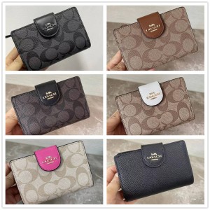 coach香港官网蔻驰C0082 C6390 MEDIUM CORNER拉链按扣钱包卡包