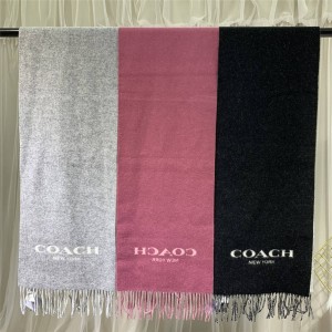 COACH蔻驰美国官网正品Logo简单字母男女通用双面双色保暖围巾F56209